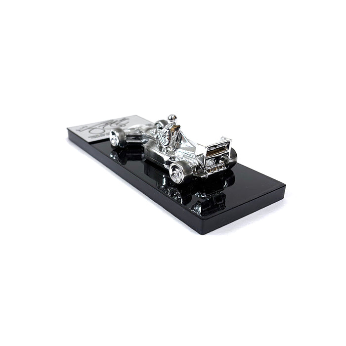 1/43 Chromed sculpture signed by Nigel Mansell