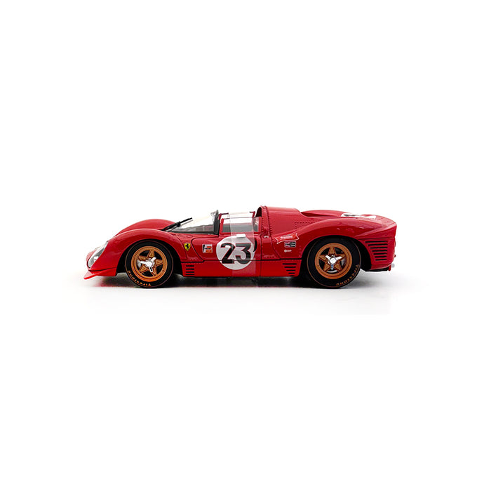 Burago 1/24 1967 Ferrari 330 P4 #23 Daytona