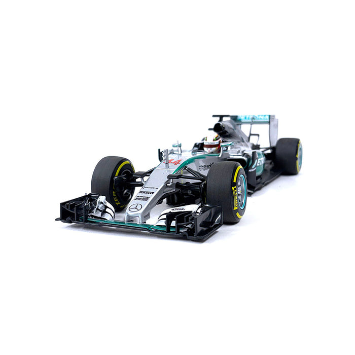 Minichamps 1/18 2015 Mercedes F1 W06 Hamilton Champion