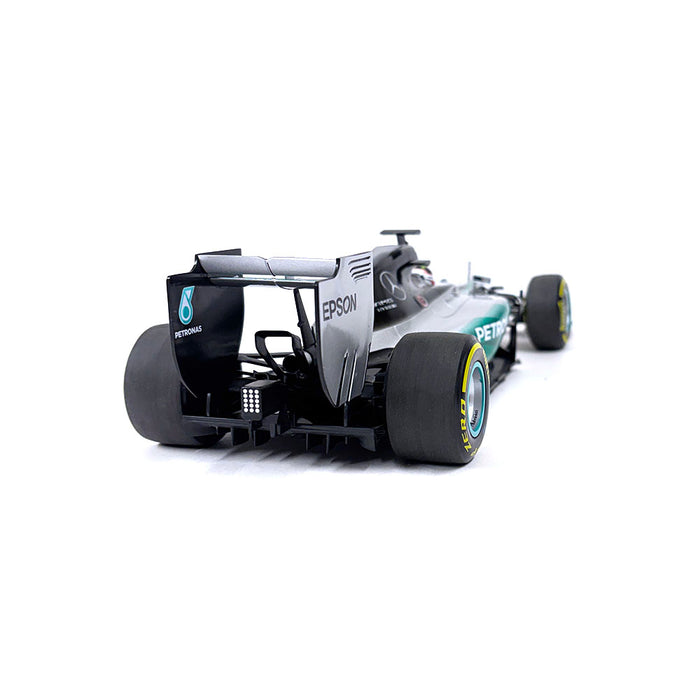 Minichamps 1/18 2015 Mercedes F1 W06 Hamilton Champion