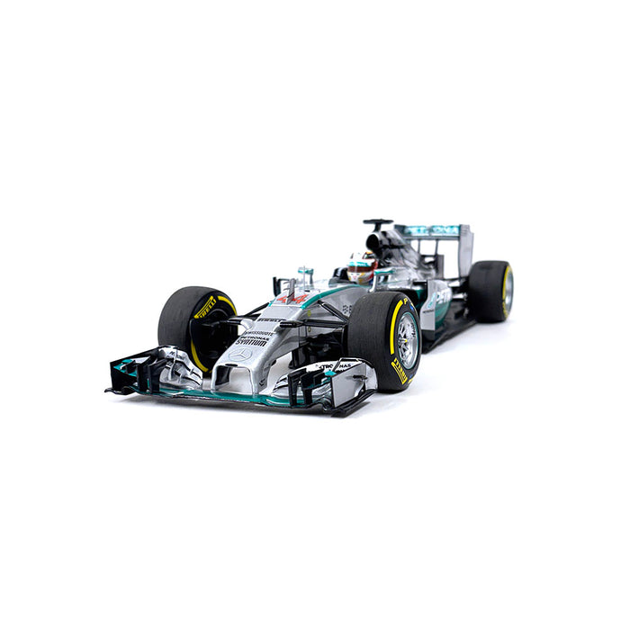 Minichamps 1/18 2014 Mercedes F1 W05 Hamilton Champion