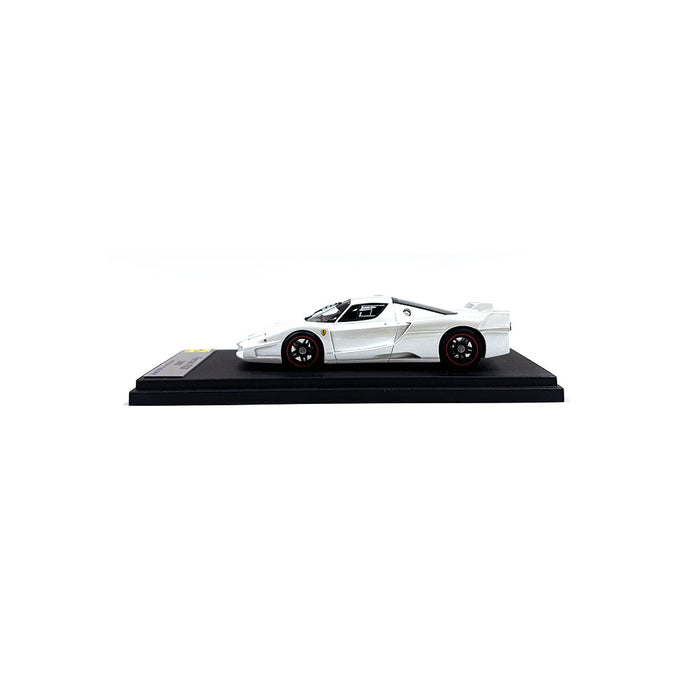 Looksmart 1/43 2005 Ferrari FXX White LS159D
