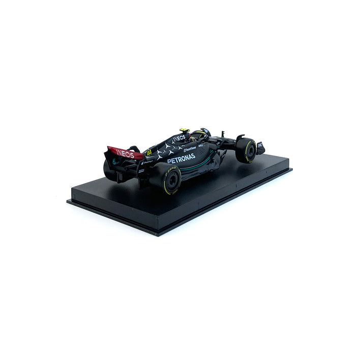 Burago Collectable 1/43 2023 Mercedes W14 Hamilton 1838081