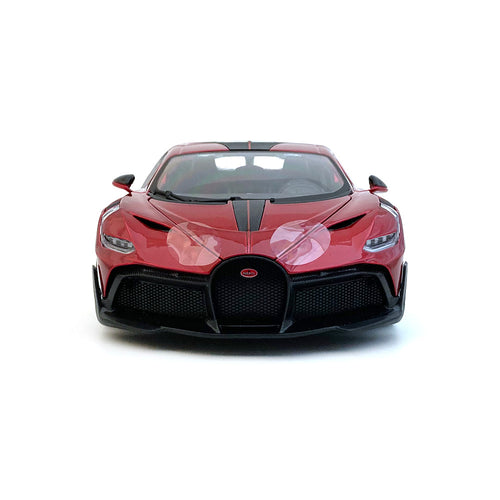 Burago 1/18 Bugatti Divo Red 1811045
