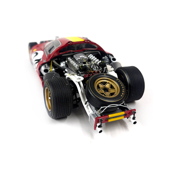 Kyosho 1/18 1967 Ferrari 330 P4 #24 Le Mans