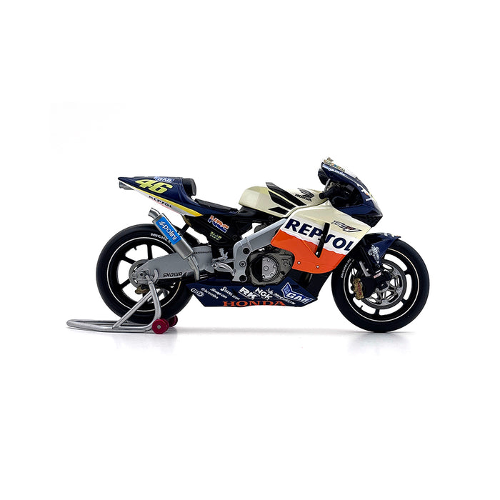 Minichamps 1/12 2002 Honda RC211V Rossi Signed