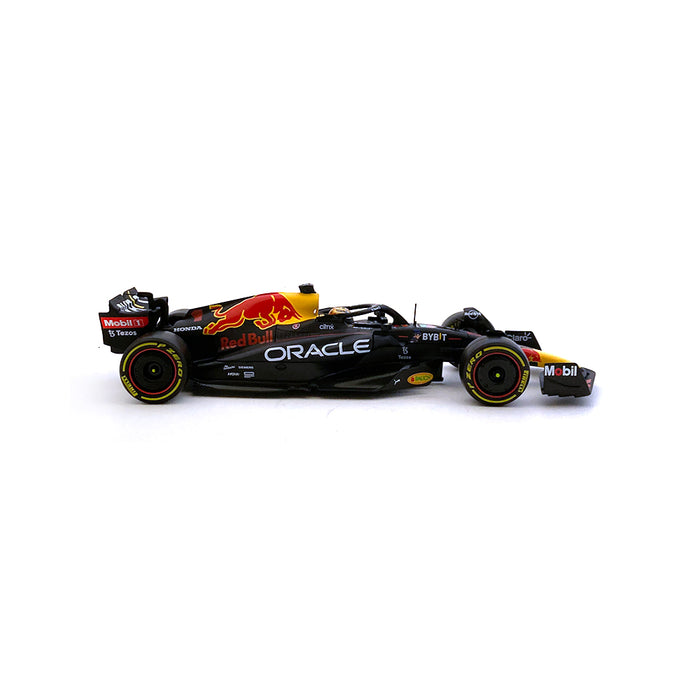 Burago 1/24 2022 Red Bull RB18 Verstappen Abu Dhabi 1828026 REDUCED