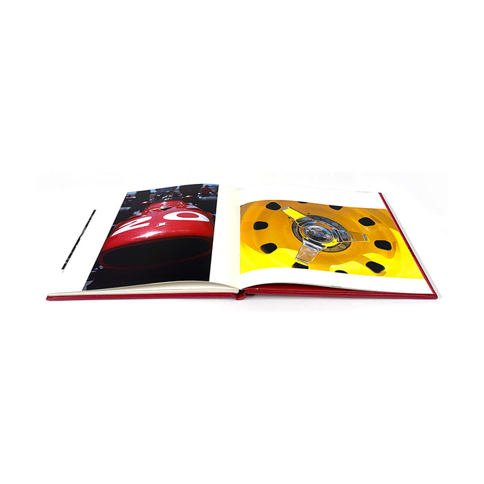 Ferrari – Beauty & Detail Book
