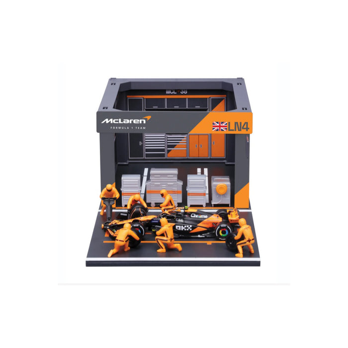 Burago 1/43 2024 McLaren MCL38 Pitstop Diorama Norris