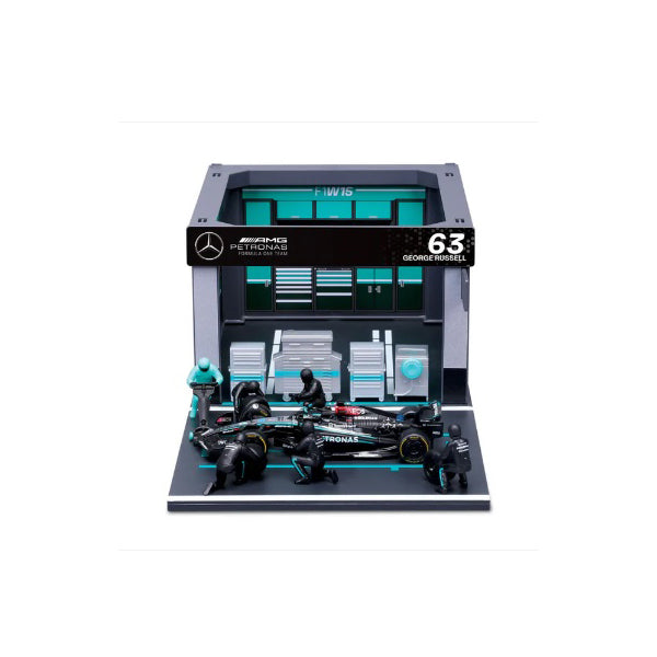 Burago 1/43 2024 Mercedes F1W15 Pitstop Diorama Russell