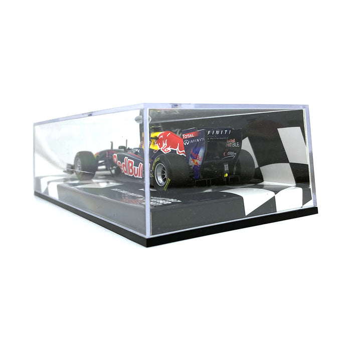 Minichamps 1/43 2011 Red Bull RB7 Webber 410110002