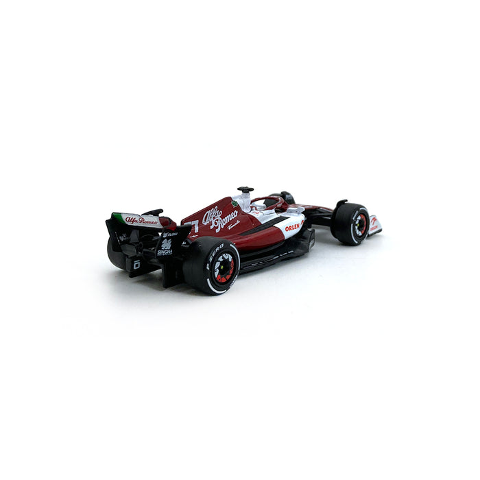 Burago 1/43 2022 Alfa Romeo C42 Bottas 1838067