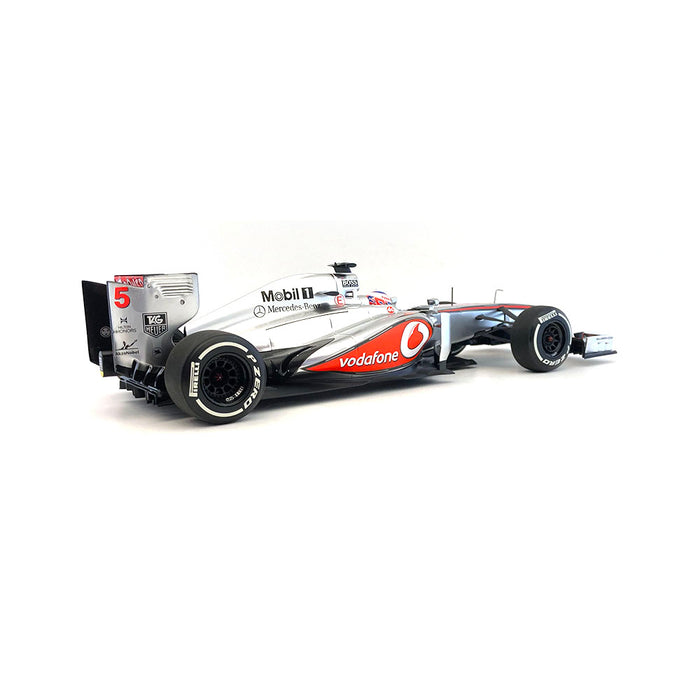 Minichamps 1/18 2013 McLaren MP4-28 Button 530131805