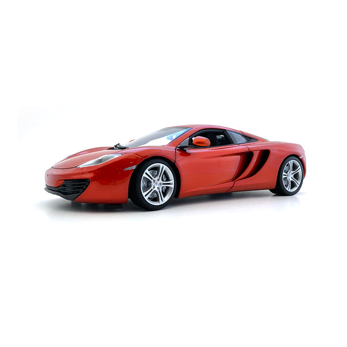 Minichamps 1/18 2011 McLaren MP4-12C Orange 110133020