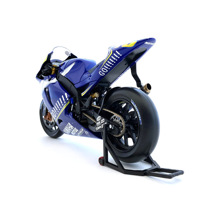 Minichamps 1/12 2005 Yamaha YZR-M1 #46 Rossi 122053046